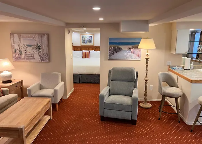 Briarwood Inn Carmel-by-the-Sea